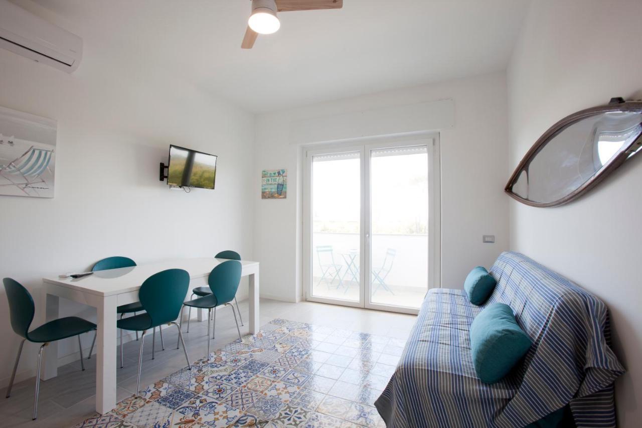 Surf And Windsurfer House Anzio Apartment Exterior foto