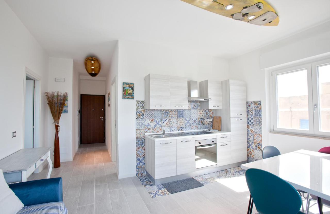Surf And Windsurfer House Anzio Apartment Exterior foto