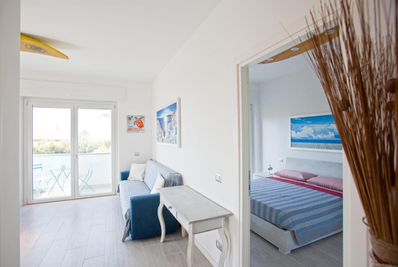 Surf And Windsurfer House Anzio Apartment Exterior foto